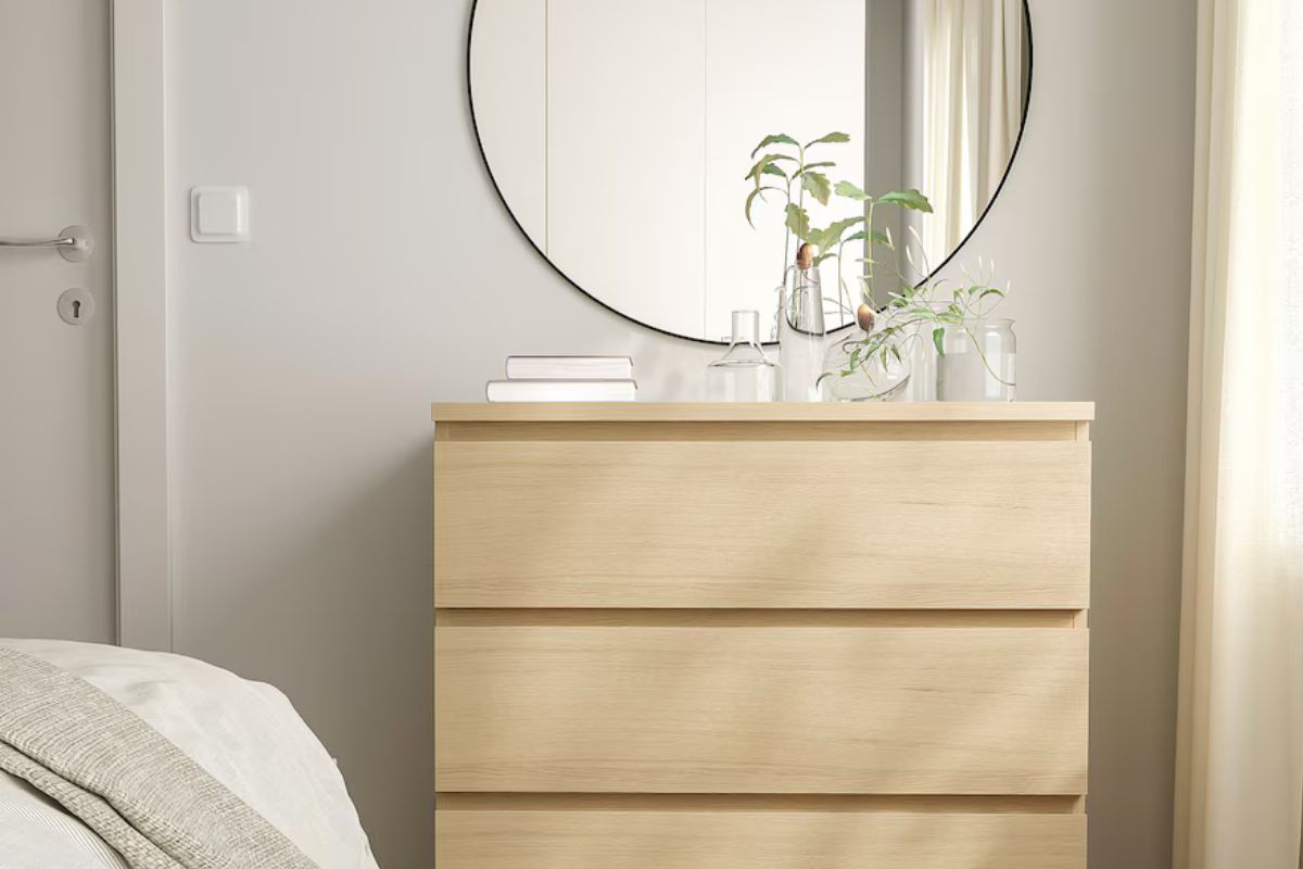 Cassettiera MALM Ikea in rovere impiallacciato