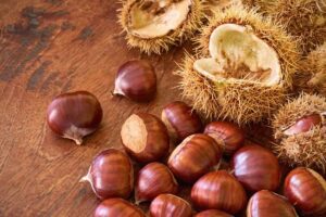 Riutilizzare bucce di castagne