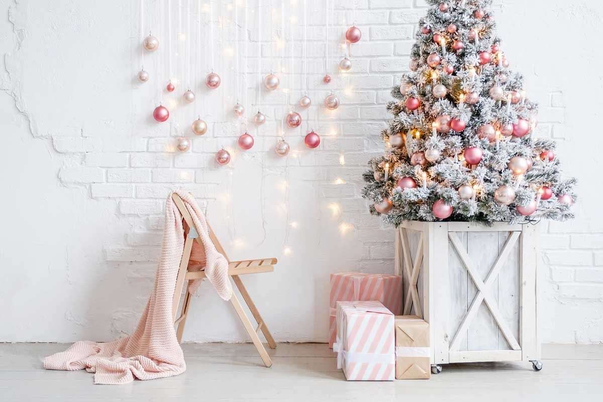 decora la tua casa in rosa per Natale