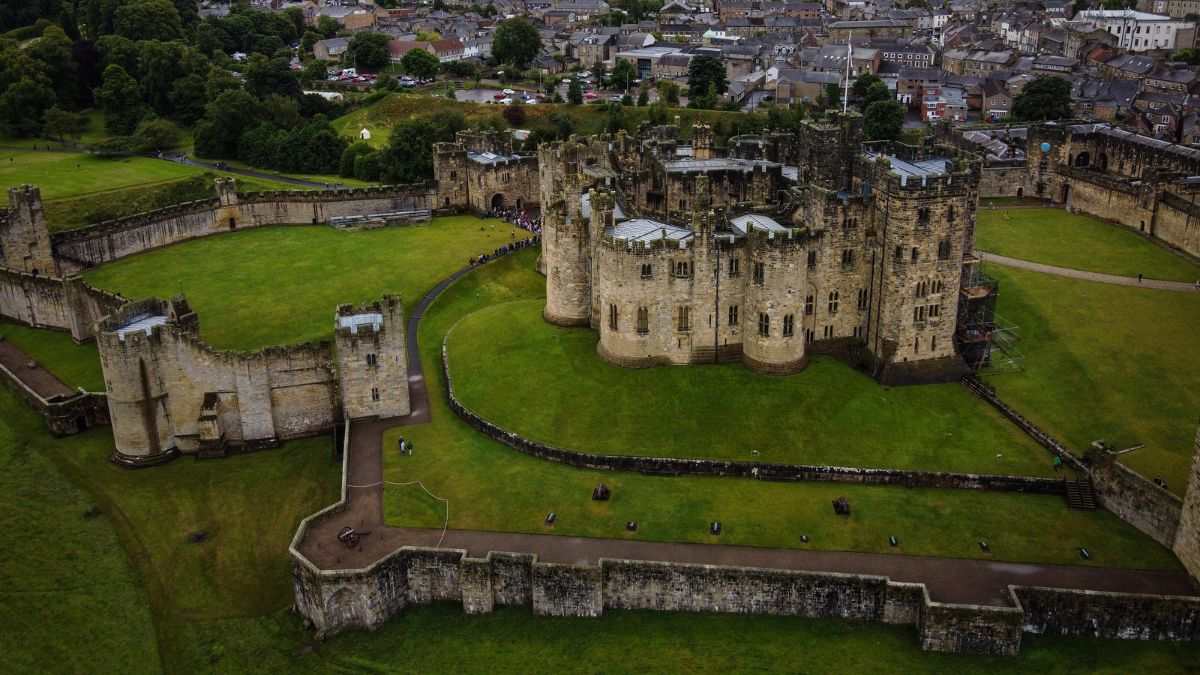 quali esperienze ti aspettano al castello di Alnwick