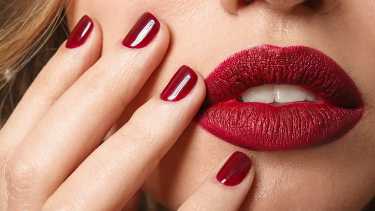 come applicare rossetto e farlo durare tutto il giorno